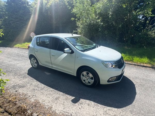 Dacia Sandero Hatchback, Petrol, 2018, White