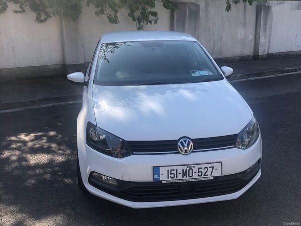 Volkswagen Polo Hatchback, Petrol, 2015, White