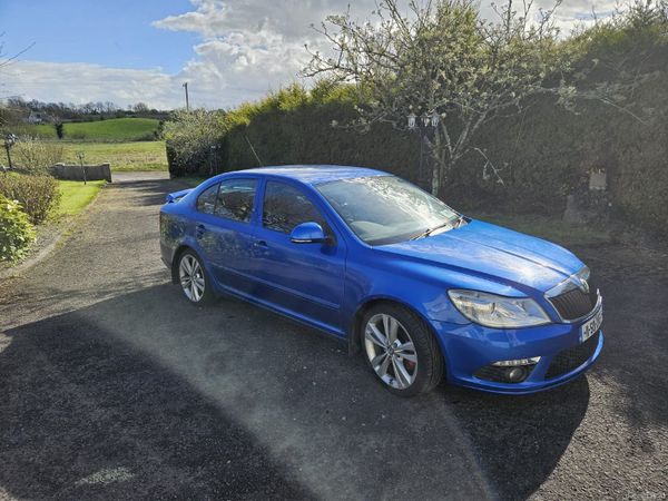 Skoda Octavia Hatchback, Diesel, 2011, Blue