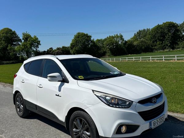 Hyundai ix35 SUV, Diesel, 2016, White