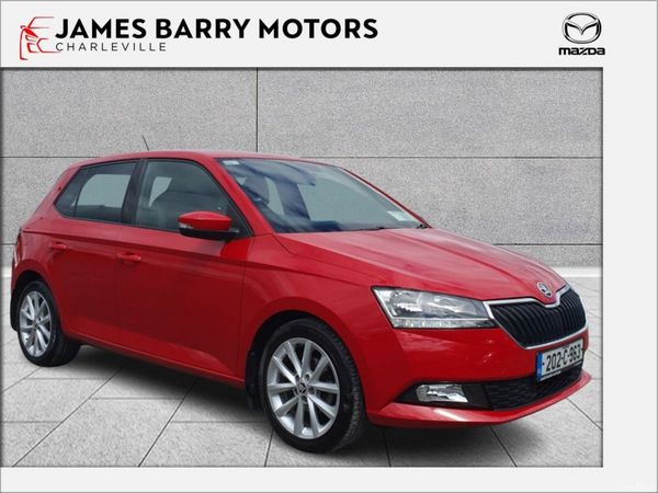 Skoda Fabia Hatchback, Petrol, 2020, Red