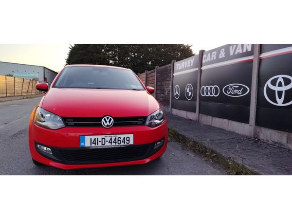 Volkswagen Polo Hatchback, Petrol, 2014, Red