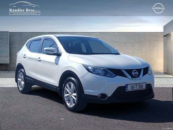 Nissan Qashqai Hatchback, Diesel, 2015, White