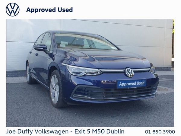 Volkswagen Golf Estate, Petrol, 2023, Blue