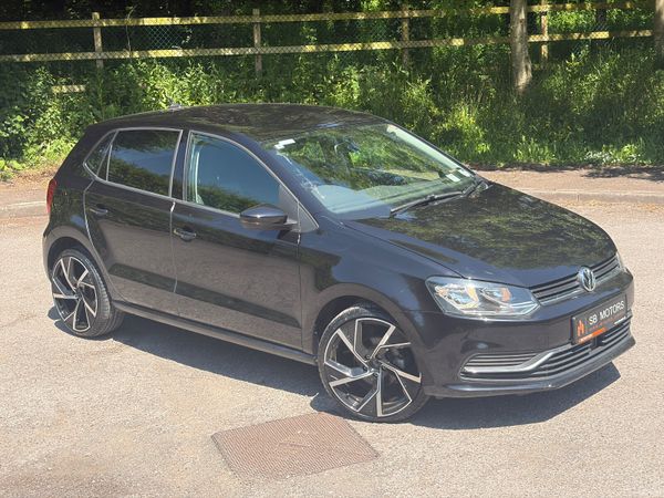 Volkswagen Polo Hatchback, Petrol, 2016, Black