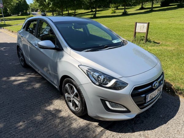 Hyundai i30 Hatchback, Petrol, 2016, Silver