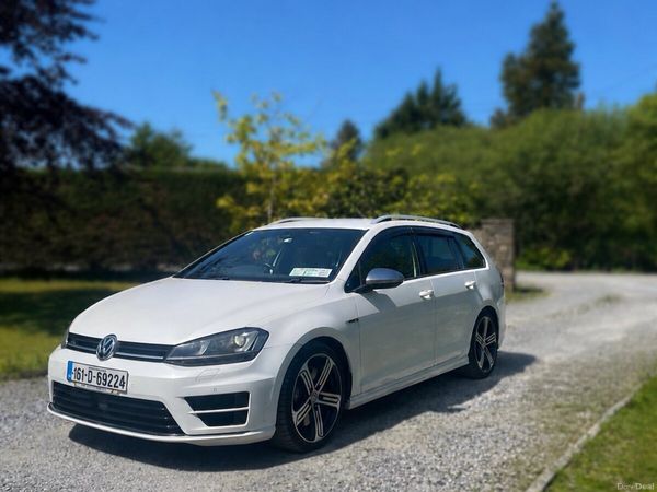 Volkswagen Golf Estate, Petrol, 2016, White