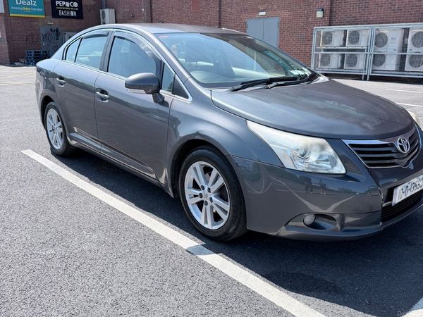 Toyota Avensis Saloon, Diesel, 2010, Grey