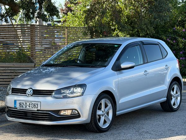 Volkswagen Polo Hatchback, Petrol, 2016, Silver