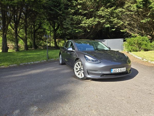 Tesla Model 3 Saloon, Electric, 2020, Grey