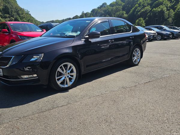 Skoda Octavia Saloon, Petrol, 2020, Black