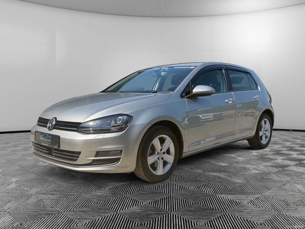 Volkswagen Golf Hatchback, Petrol, 2015, Grey