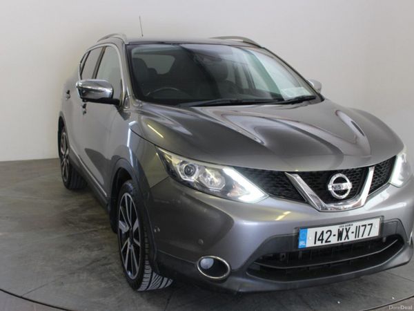 Nissan Qashqai Hatchback, Diesel, 2014, Grey