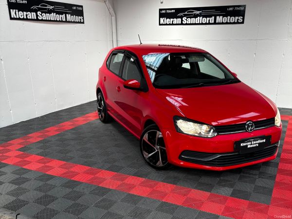 Volkswagen Polo Hatchback, Petrol, 2016, Red