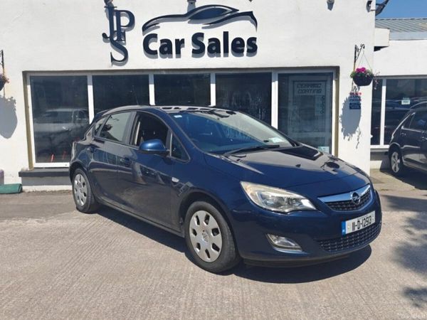 Opel Astra Hatchback, Diesel, 2011, Blue