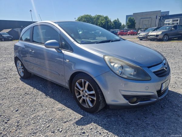 Opel Corsa Hatchback, Petrol, 2007, Silver