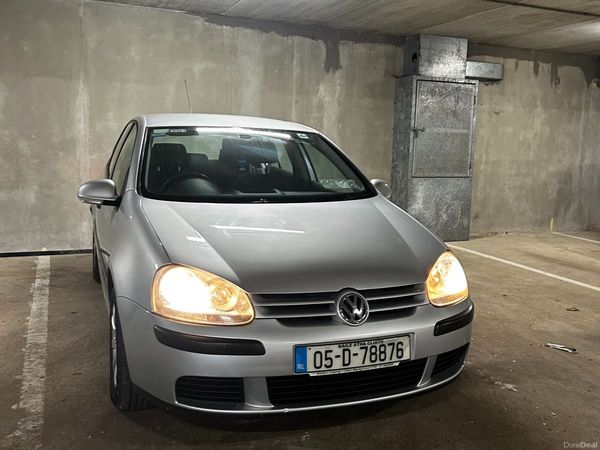 Volkswagen Golf Hatchback, Petrol, 2005, Silver