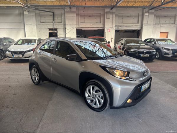 Toyota Aygo Hatchback, Petrol, 2022, Grey