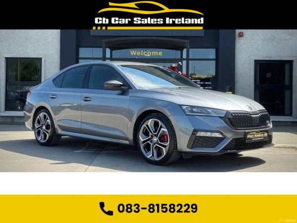 Skoda Octavia Hatchback, Diesel, 2023, Grey