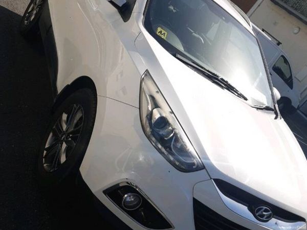 Hyundai ix35 SUV, Diesel, 2014, White