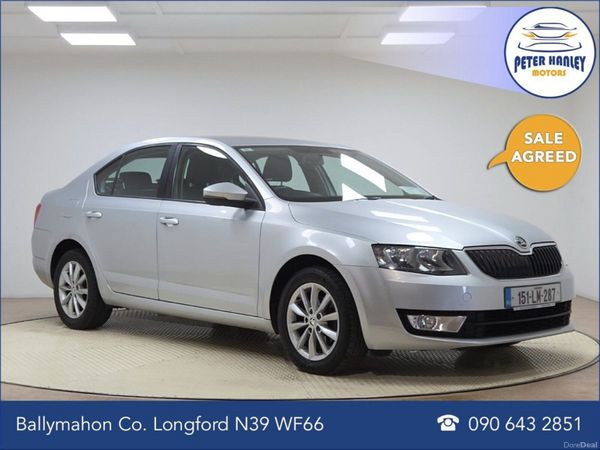 Skoda Octavia Saloon, Diesel, 2015, Silver