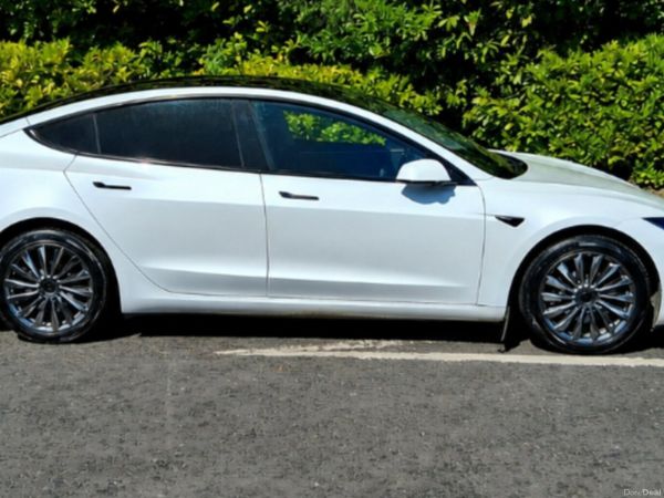 Tesla Model 3 Saloon, Electric, 2024, White