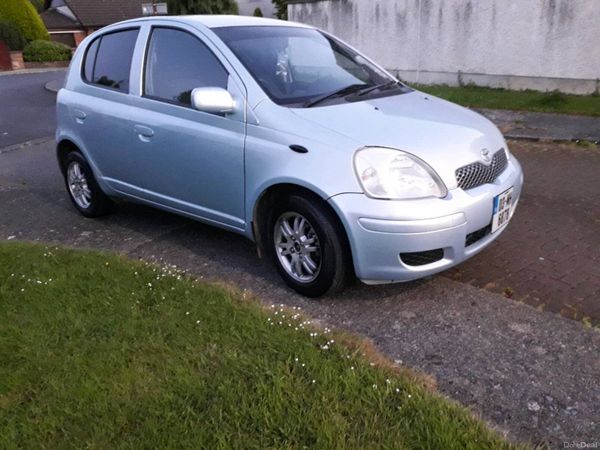 Toyota Yaris Hatchback, Petrol, 2003, Blue