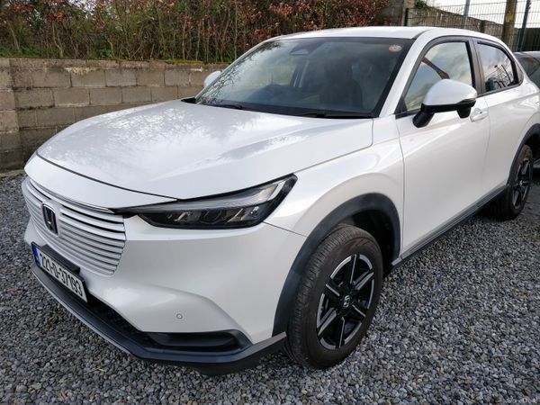 Honda Vezel Estate, Petrol Hybrid, 2022, White