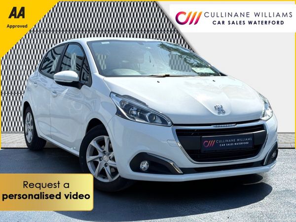 Peugeot 208 Hatchback, Diesel, 2016, White