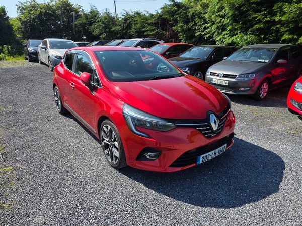 Renault Clio Hatchback, Petrol, 2020, Red