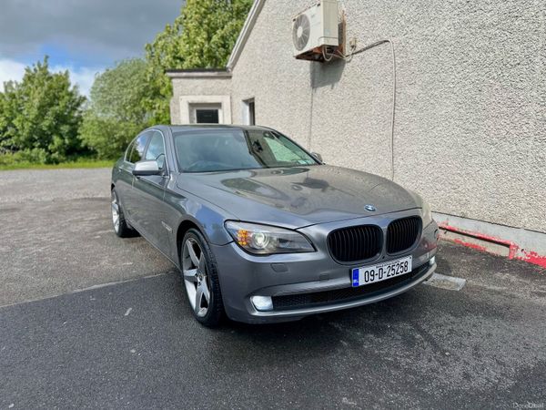 BMW 7-Series Saloon, Diesel, 2009, Grey