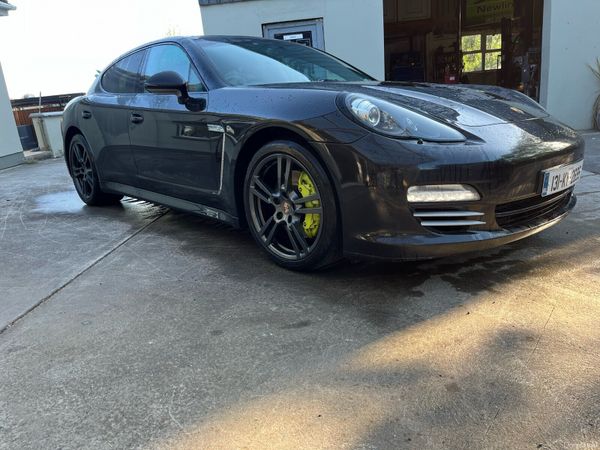 Porsche Panamera Hatchback, Diesel, 2013, Black