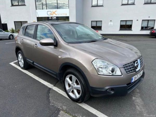 Nissan Qashqai Hatchback, Petrol, 2008, Brown