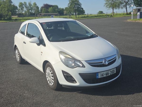 Vauxhall Corsa Hatchback, Petrol, 2014, White