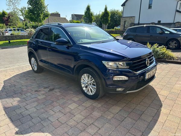 Volkswagen T-Roc SUV, Petrol, 2018, Blue
