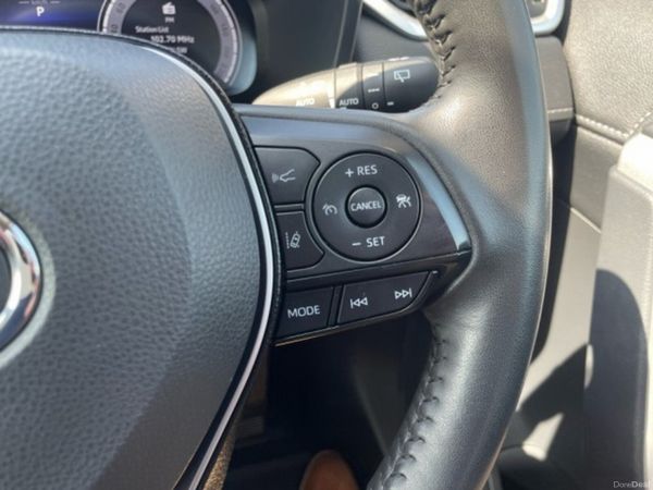 Toyota RAV4 SUV, Petrol Hybrid, 2024, Grey