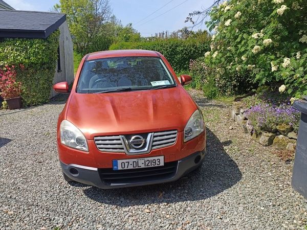 Nissan Qashqai Hatchback, Diesel, 2007, Orange