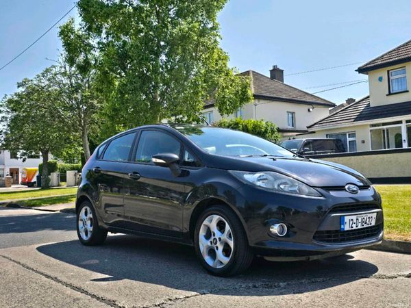 Ford Fiesta Hatchback, Petrol, 2012, Black