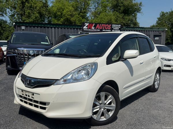 Honda Fit Hatchback, Petrol Hybrid, 2012, White