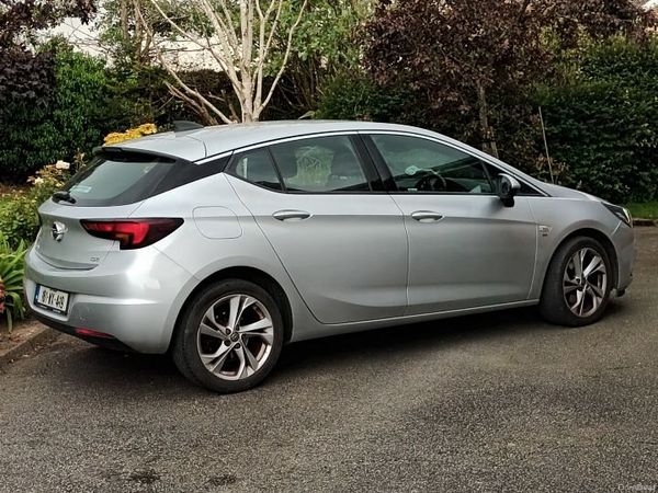 Opel Astra Hatchback, Diesel, 2016, Silver