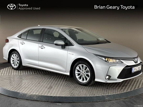 Toyota Corolla Saloon, Petrol Hybrid, 2021, Grey