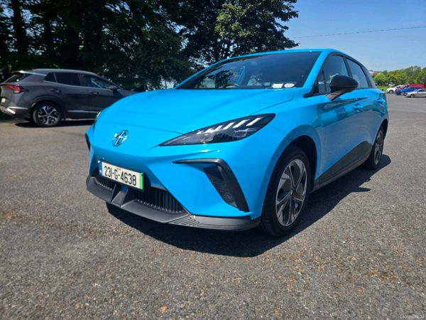 MG MG4 Hatchback, Electric, 2023, Blue