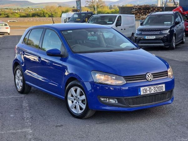 Volkswagen Polo Hatchback, Petrol, 2013, Blue