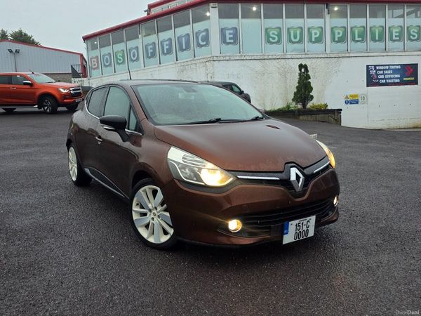 Renault Clio Hatchback, Petrol, 2015, Brown