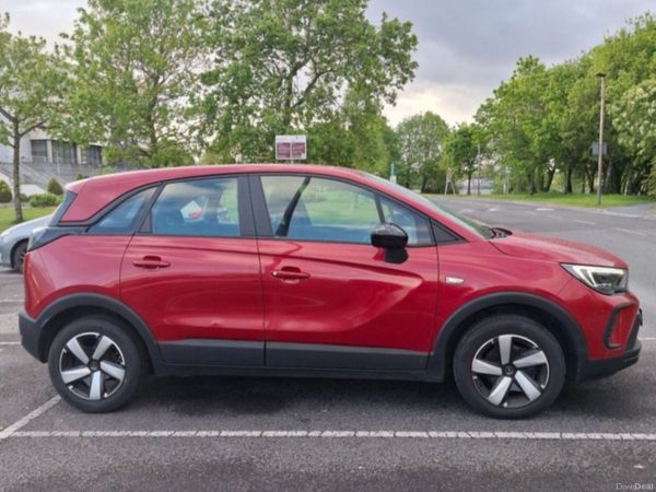 Opel Crossland X SUV, Petrol, 2023, Red