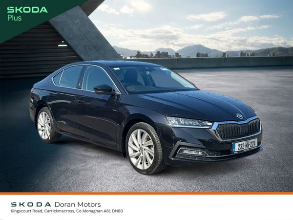 Skoda Octavia Saloon, Petrol, 2023, Black