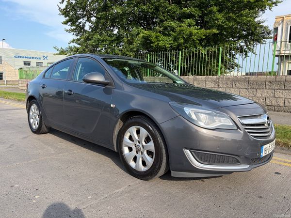 Opel Insignia Hatchback, Diesel, 2016, Grey