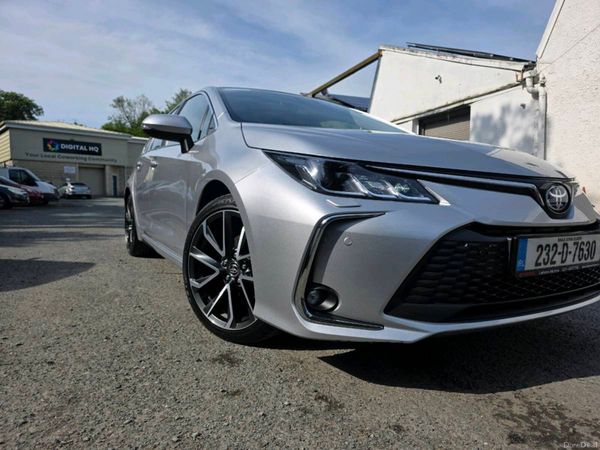 Toyota Corolla Saloon, Petrol Hybrid, 2023, Grey
