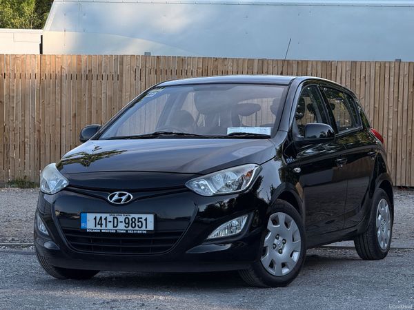 Hyundai i20 Hatchback, Petrol, 2014, Black