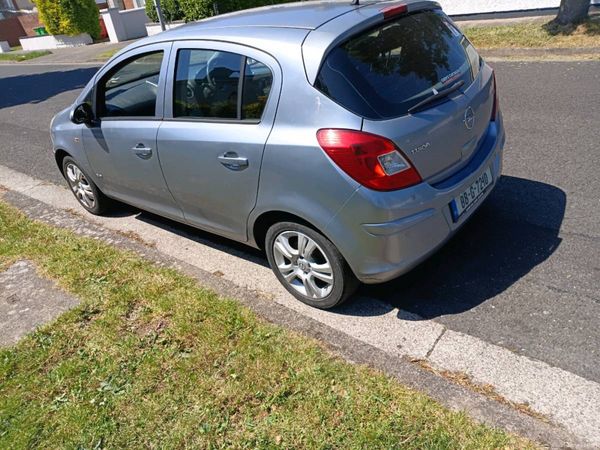 Opel Corsa Hatchback, Petrol, 2008, Silver
